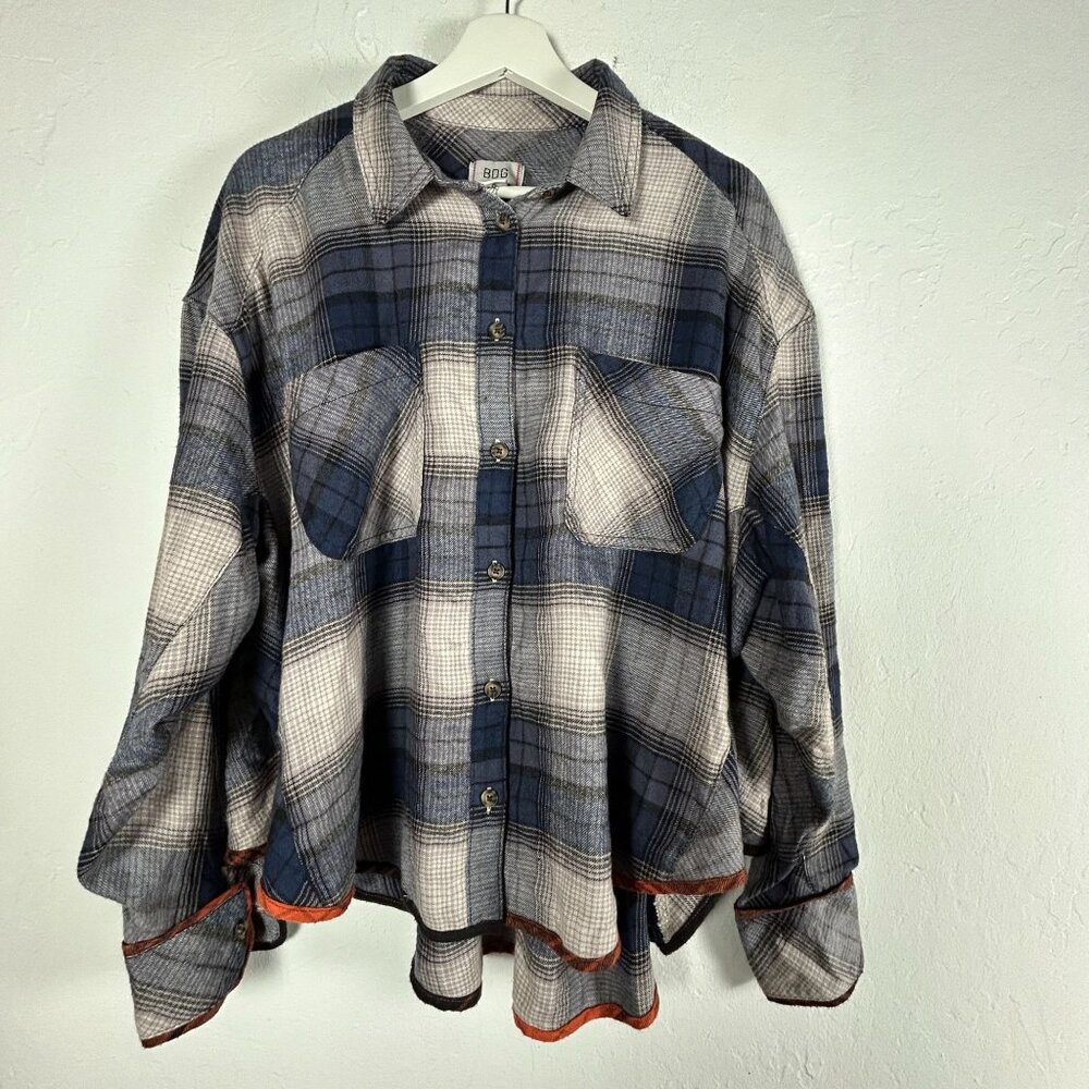 Urban Outfitters BDG Womens Oversized Plaid Flannel Shirt Large Blue White New